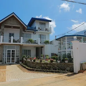 3* Hotel Blue Meadows Nuwaraeliya